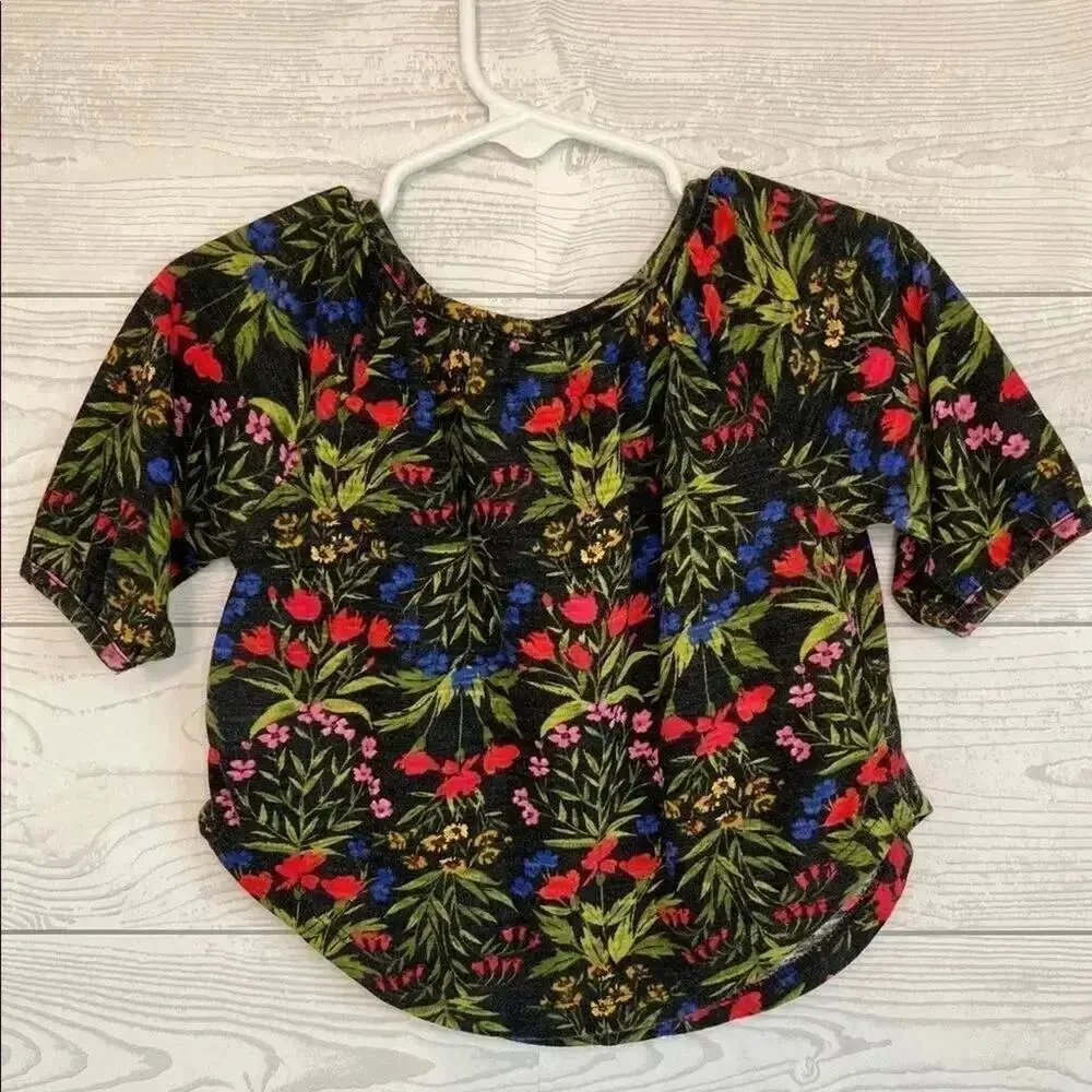 Old Navy  baby girl tops -Lot of 3-Size 12-18 months